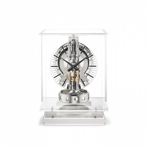 Front view of the Jaeger-LeCoultre Atmos Transparente